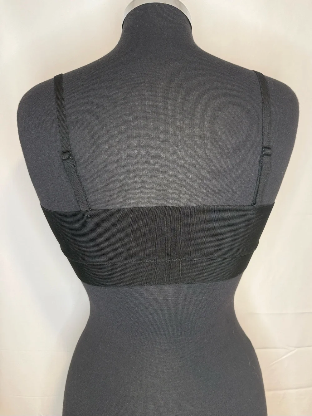 NWT SKIMS Knit Swim Bandeau Bikini Top - Onyx Black - Size Large